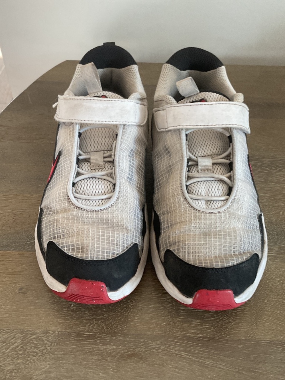 White and red air max Nikes